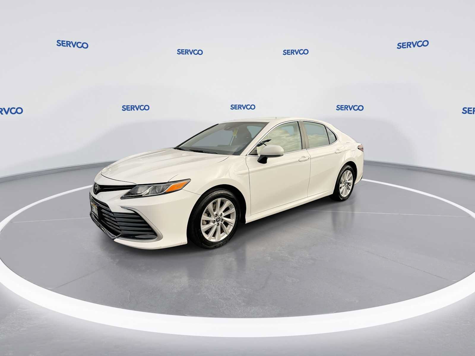 Used 2022 Toyota Camry LE FWD image 4