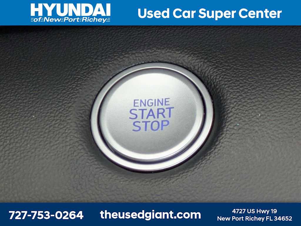 Used 2023 Hyundai Elantra SEL FWD image 29