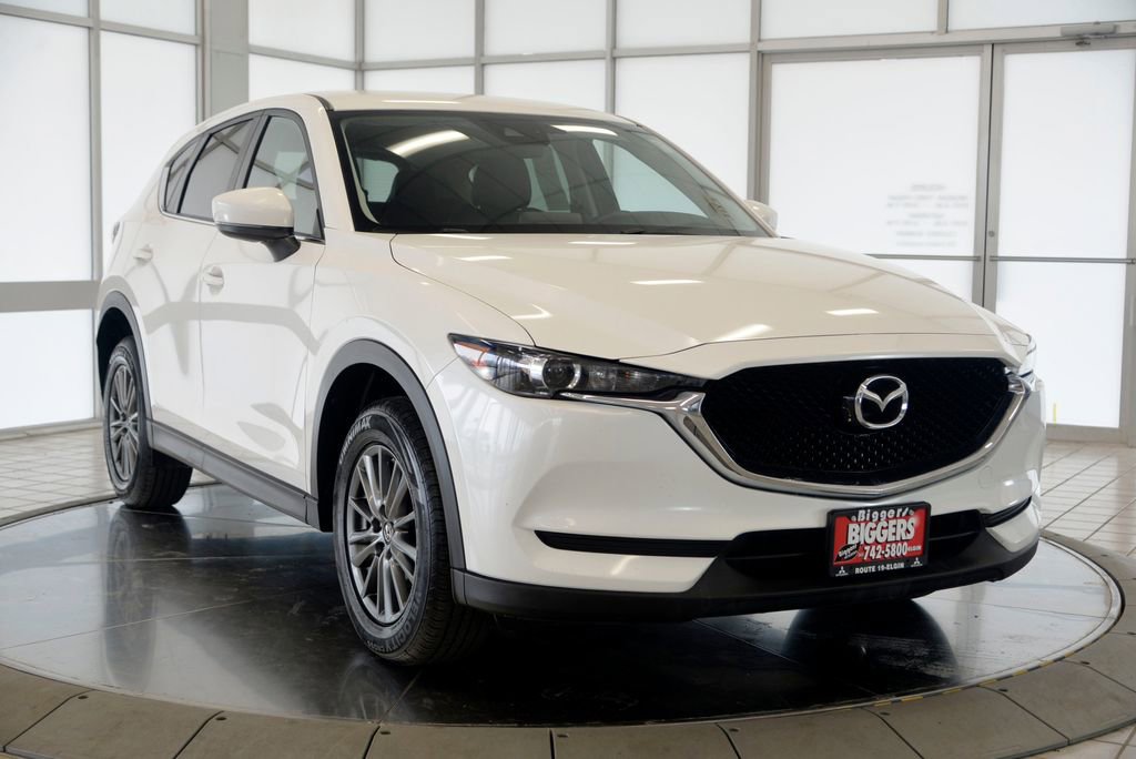 Used 2017 MAZDA CX-5 Touring image 2