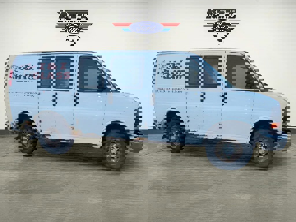 Used 2008 Chevrolet Express 2500 image 6