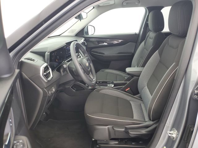 Used 2024 Chevrolet TrailBlazer LT w/ Driver Confidence Package image 18