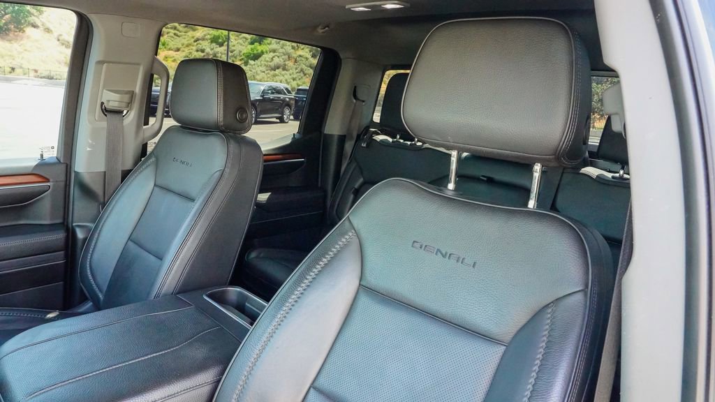 Used 2023 GMC Sierra 1500 Denali w/ Denali Reserve Package AWD/4WD image 18