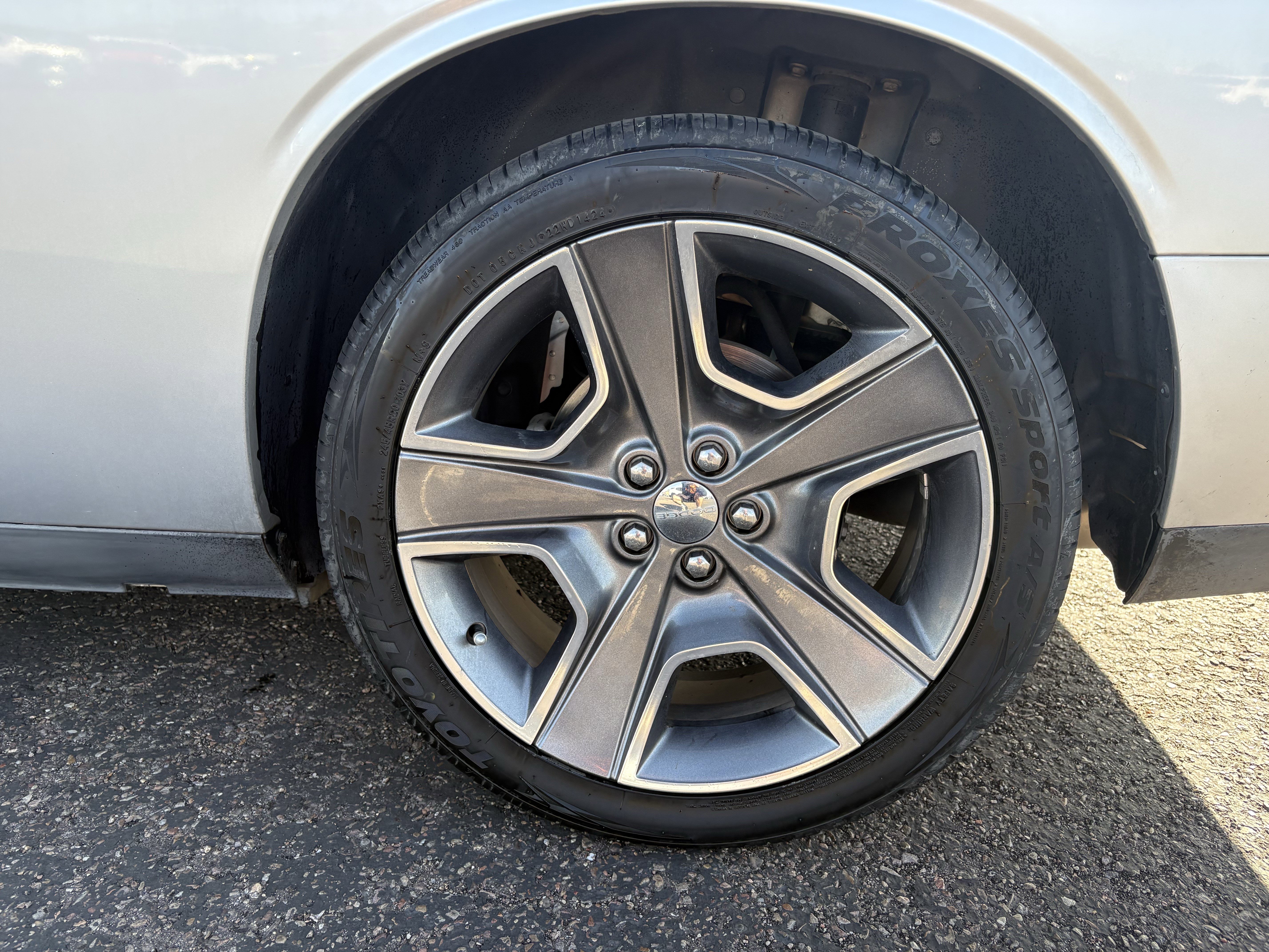 Used 2012 Dodge Challenger R/T RWD image 11