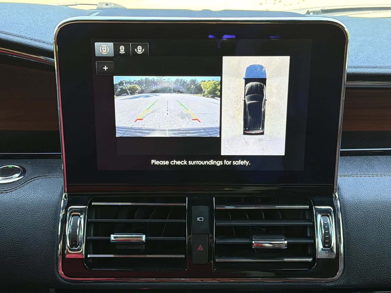 Used 2020 Lincoln Navigator Reserve AWD/4WD image 5
