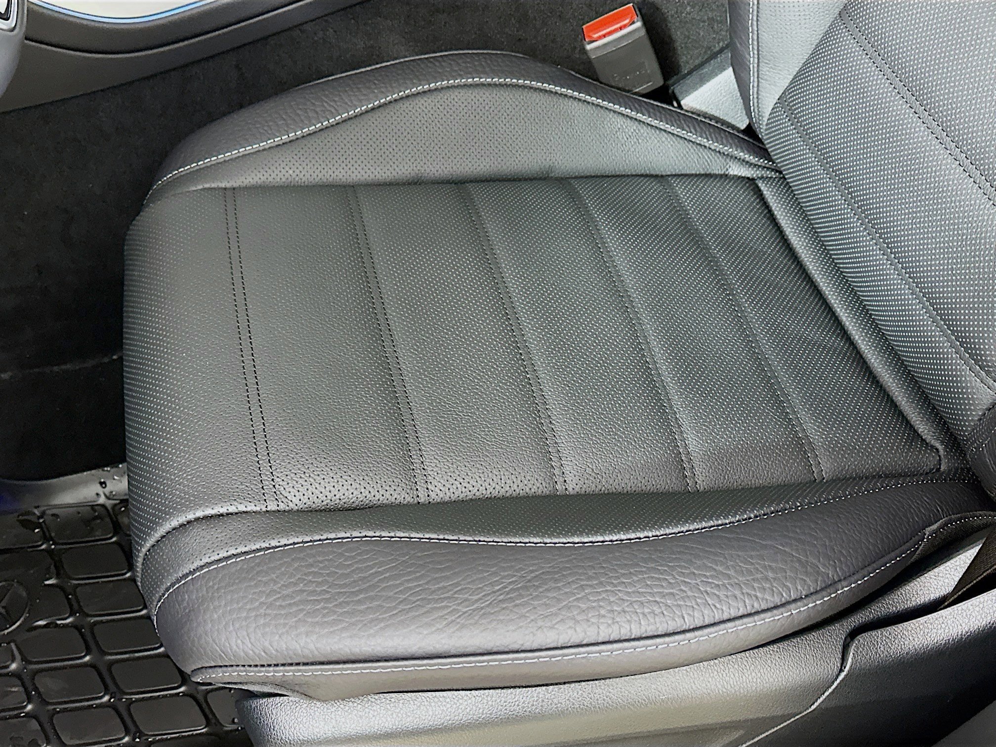 Used 2026 Mercedes-Benz GLE 450 4MATIC image 49