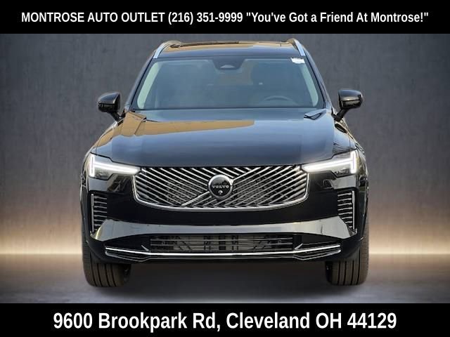 New 2026 Volvo XC90 B6 Plus w/ Protection Package image 8