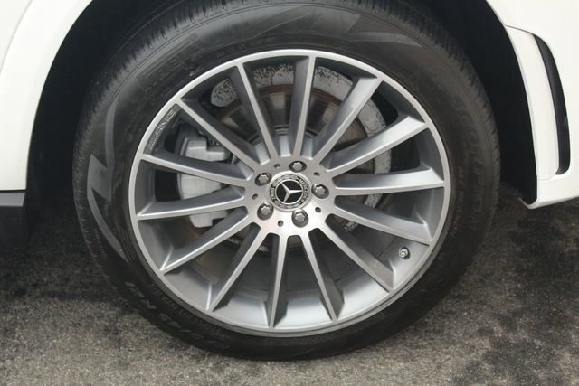 Used 2023 Mercedes-Benz GLE 350 4MATIC w/ AMG Line Exterior image 9