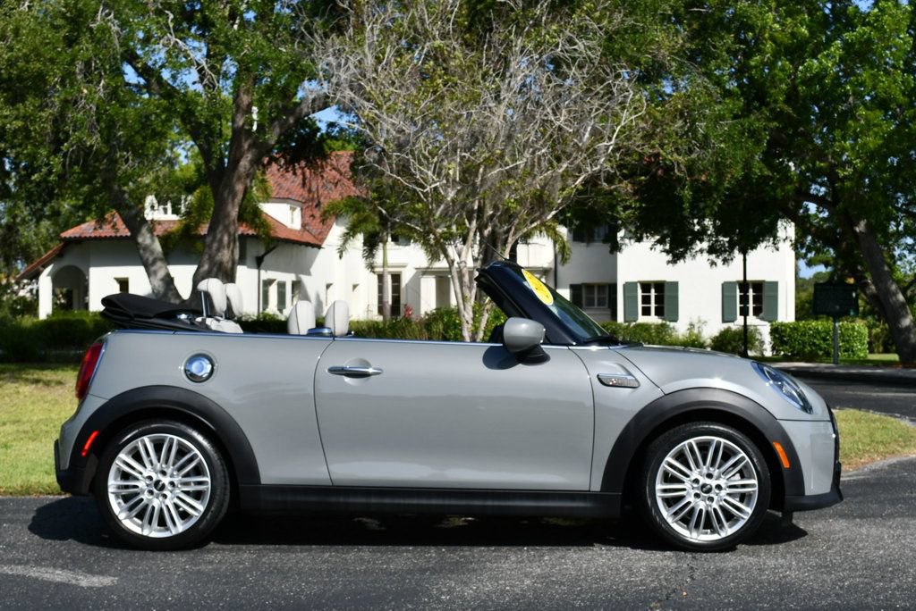 Used 2023 MINI Cooper S w/ Signature Upholstery Package FWD image 42