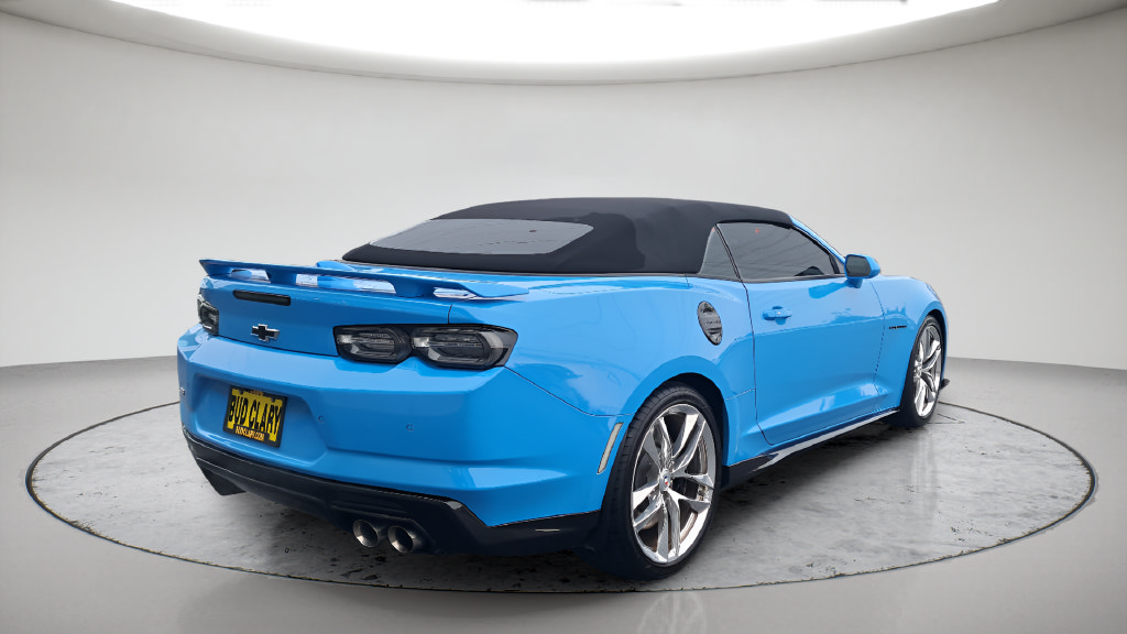 Used 2023 Chevrolet Camaro SS w/ Design Package 3 RWD image 17