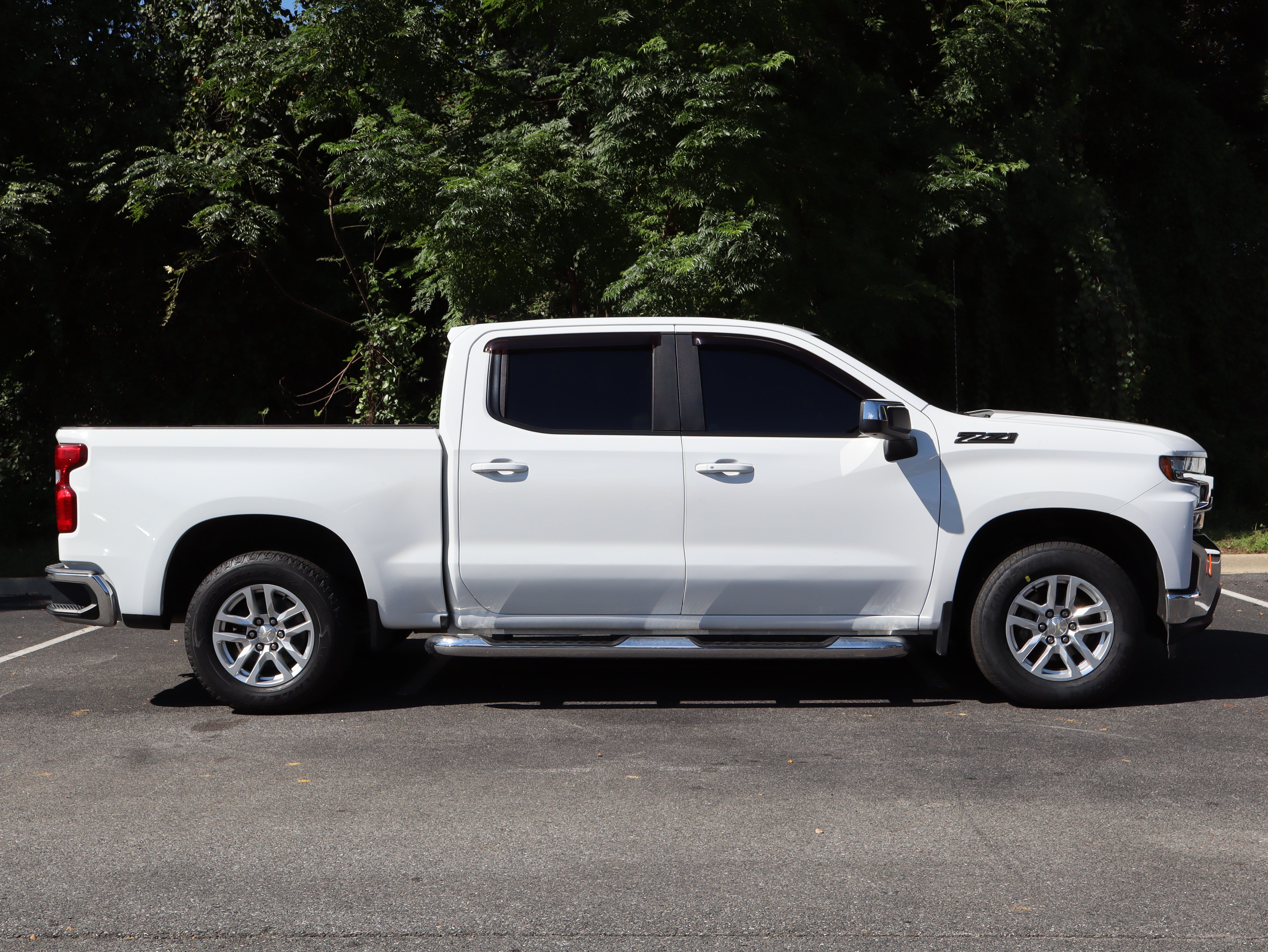 Used 2020 Chevrolet Silverado 1500 LT w/ All-Star Edition AWD/4WD image 10
