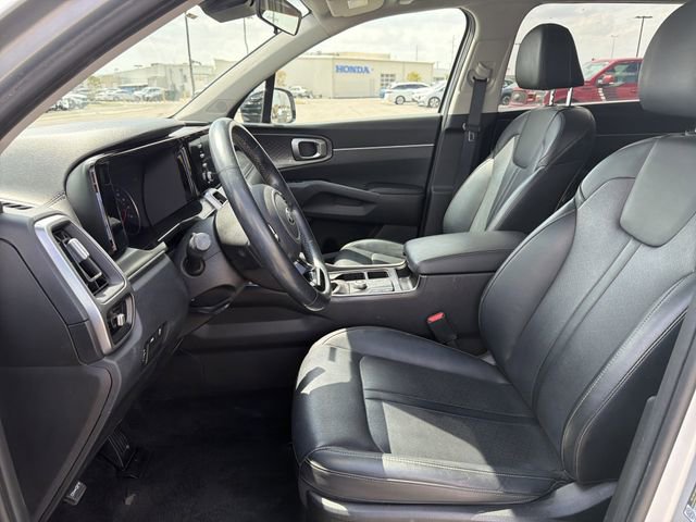 Used 2021 Kia Sorento S w/ Panoramic Sunroof Package FWD image 9