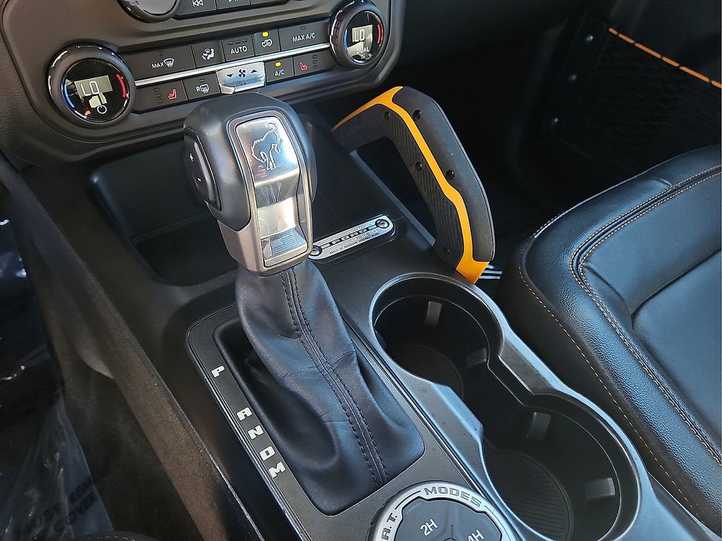 Used 2023 Ford Bronco Badlands image 25