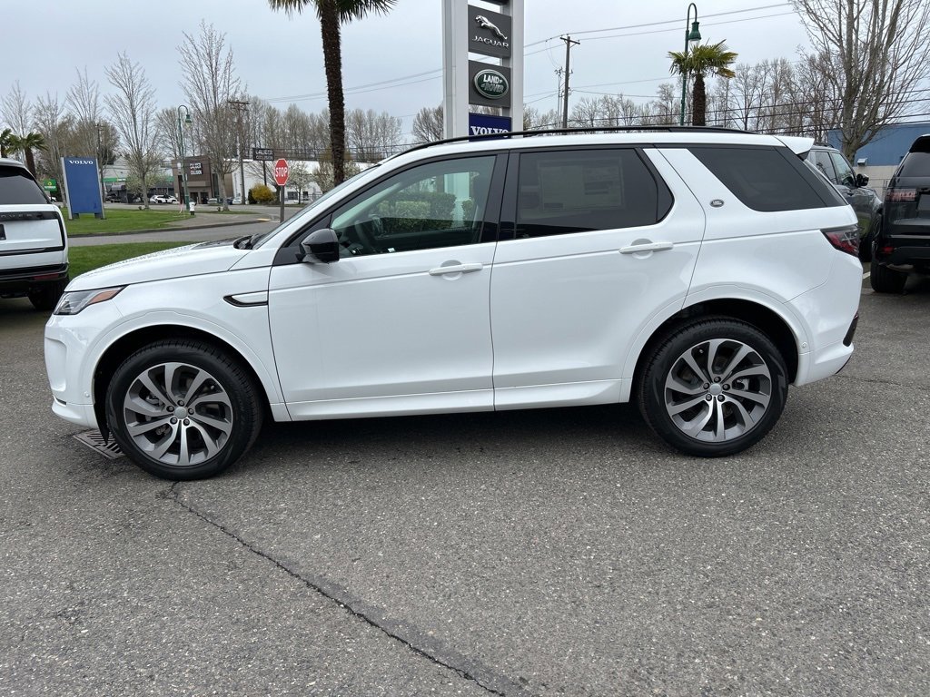 New 2025 Land Rover Discovery Sport S image 2