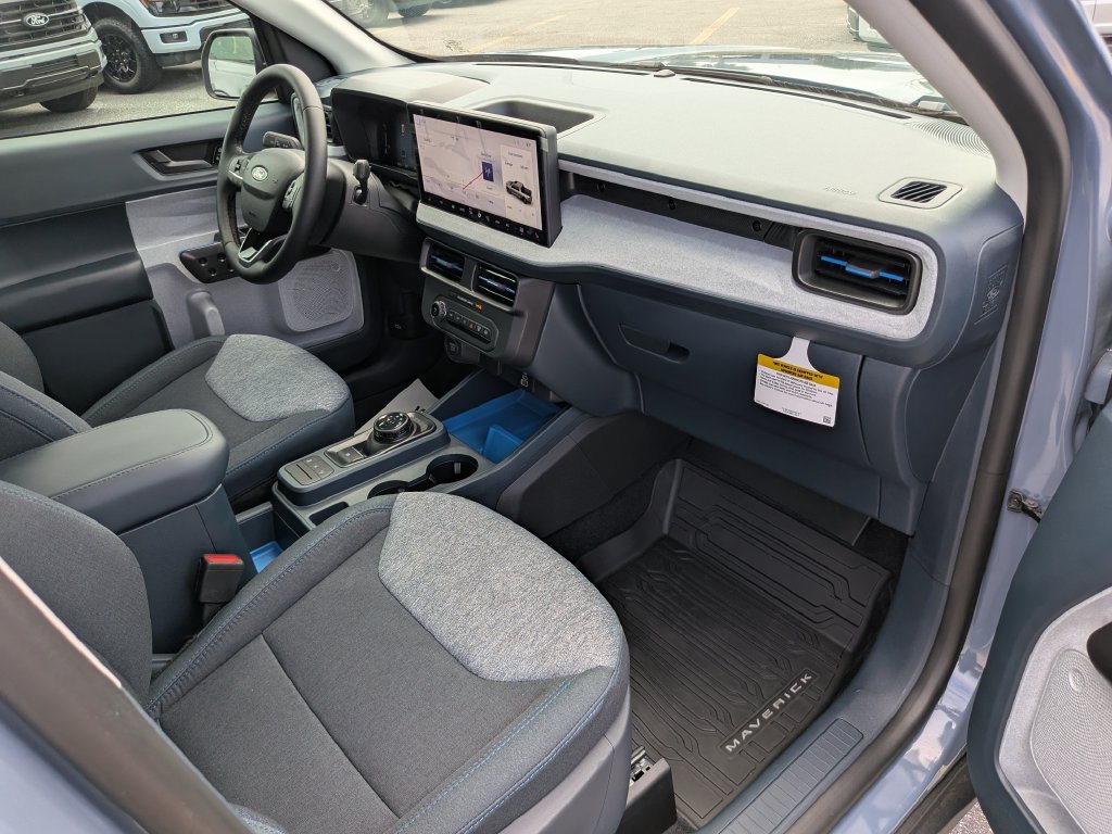 New 2026 Ford Maverick XLT w/ XLT Luxury Package AWD/4WD image 13