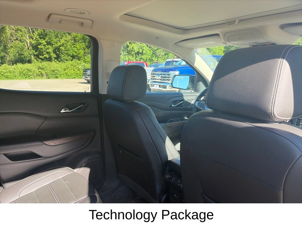 Used 2020 GMC Acadia Denali w/ Denali Ultimate Package AWD/4WD image 14