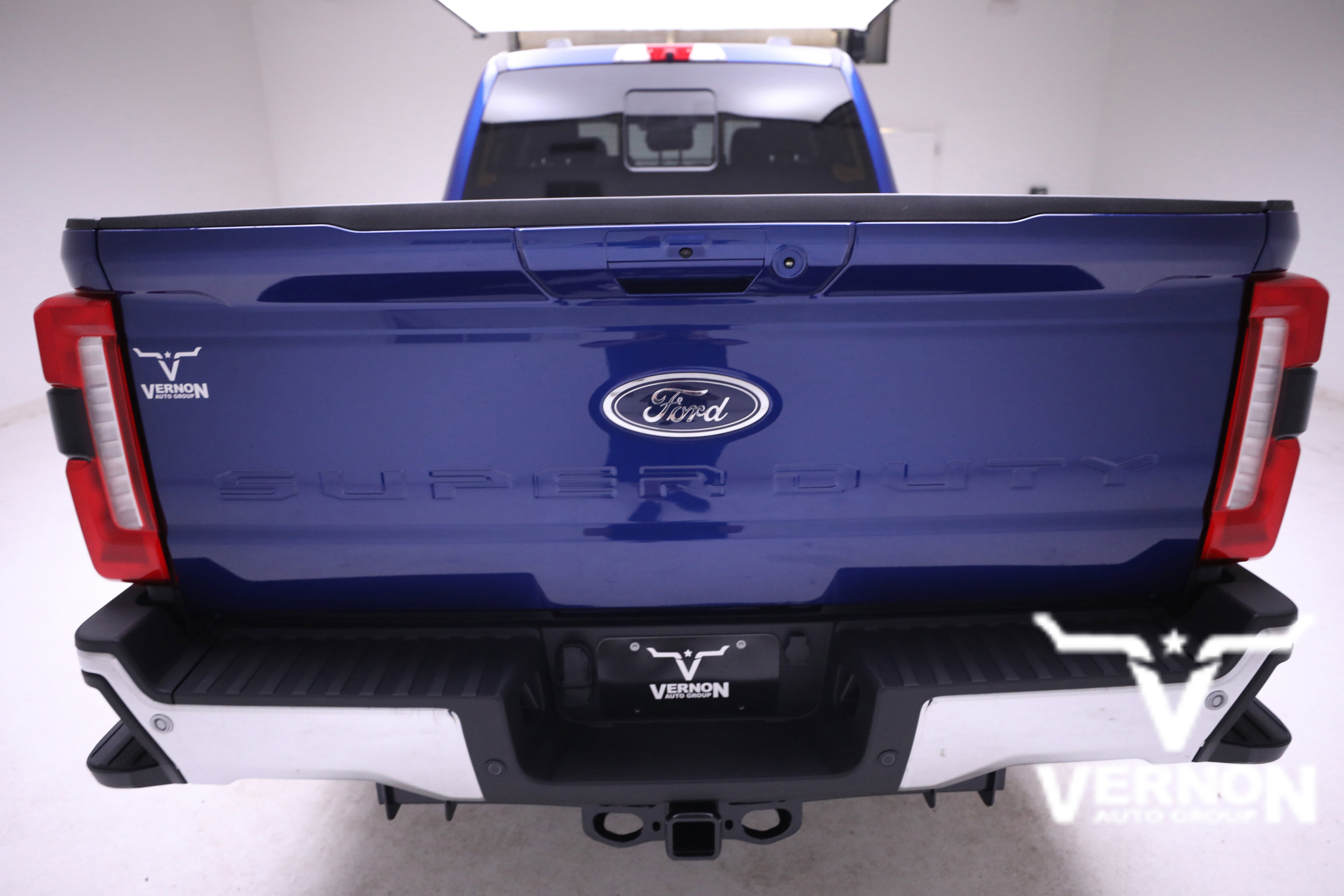 New 2026 Ford F250 Lariat w/ Chrome Package image 4