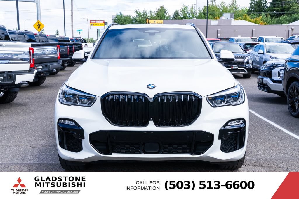 Used 2021 BMW X5 M50i w/ Executive Package AWD/4WD image 2