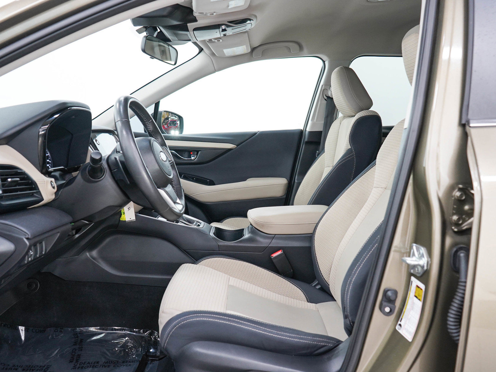 Used 2024 Subaru Outback Premium AWD/4WD image 21