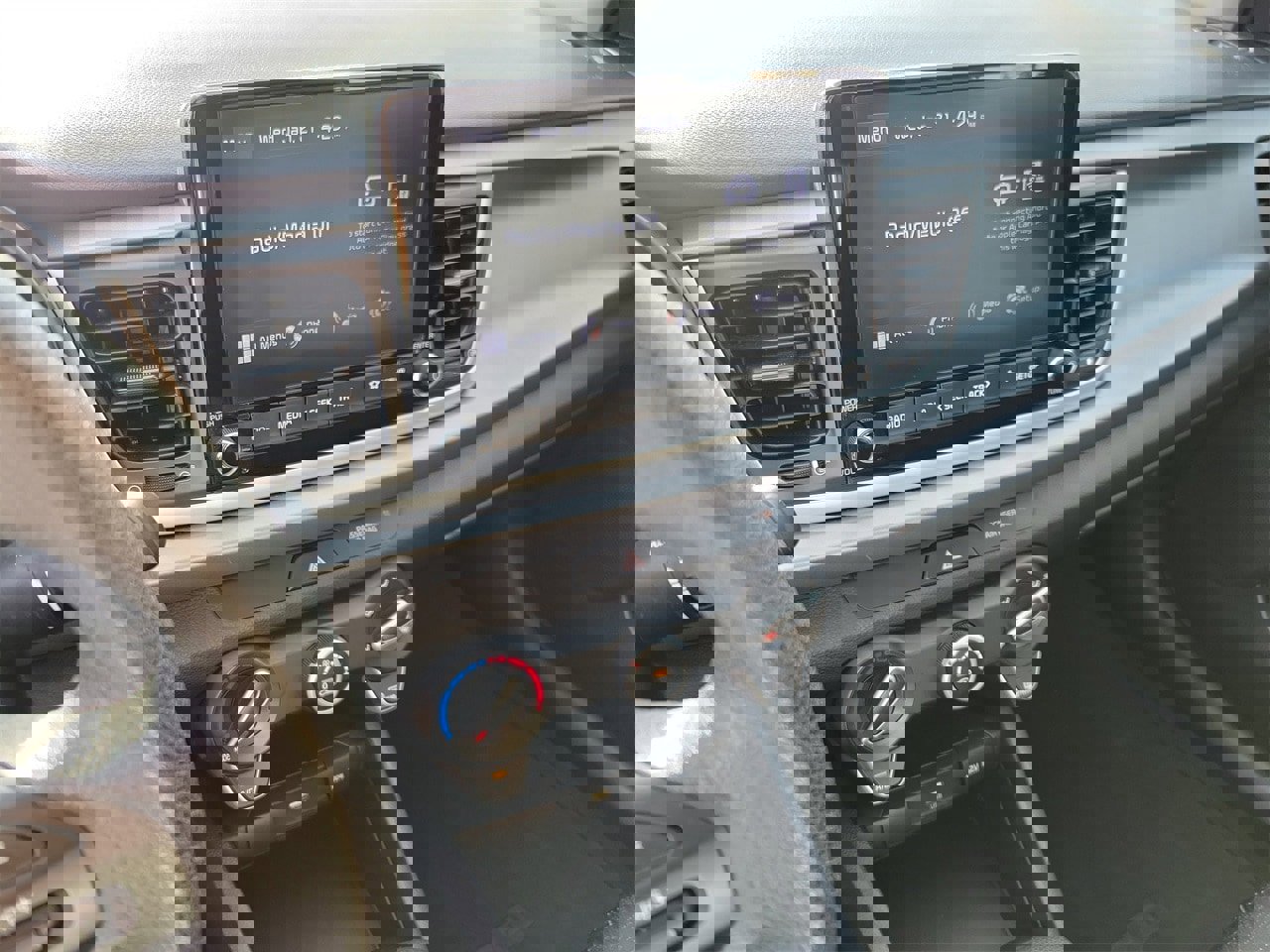 Used 2023 Kia Rio S image 22