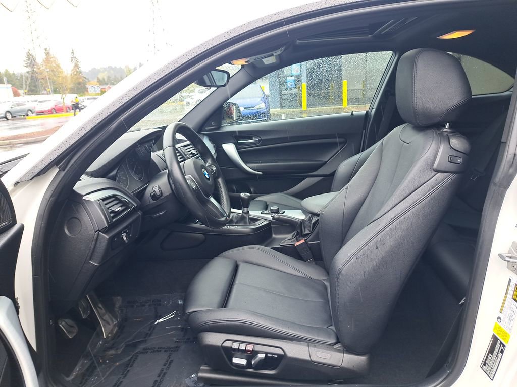Used 2017 BMW 230i Coupe image 11
