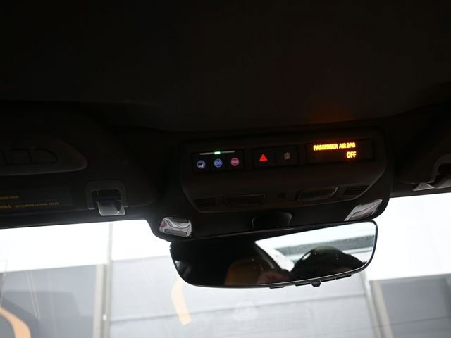 Used 2022 Chevrolet Corvette Stingray Preferred Conv w/ 2LT image 12