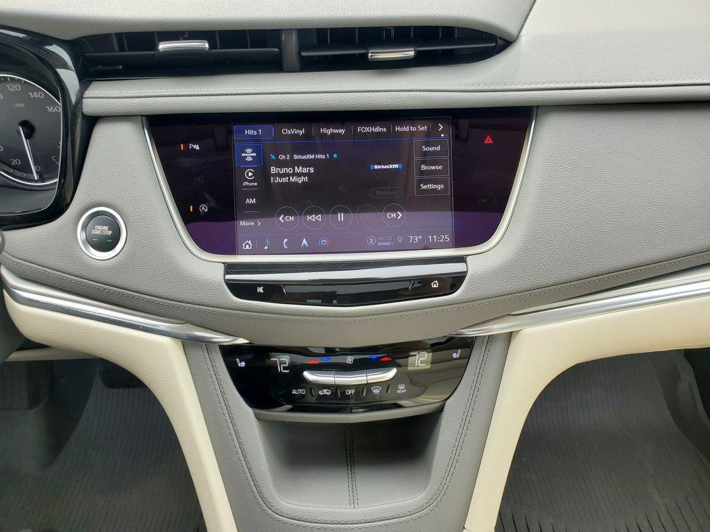 Certified 2023 Cadillac XT5 Premium Luxury w/ LPO, Floor Liner Package AWD/4WD image 27
