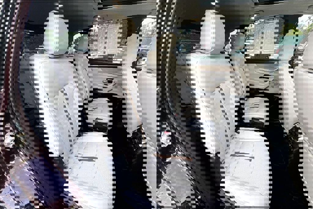 Used 2025 MAZDA CX-90 Plug-In Hybrid w/ Premium Plus image 20