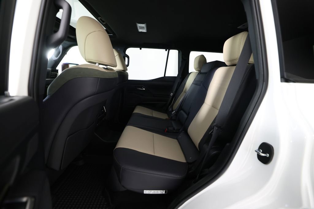 Used 2026 Lexus GX 550 image 14