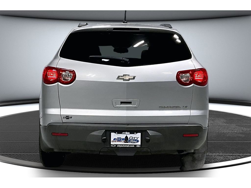 Used 2012 Chevrolet Traverse LS image 5