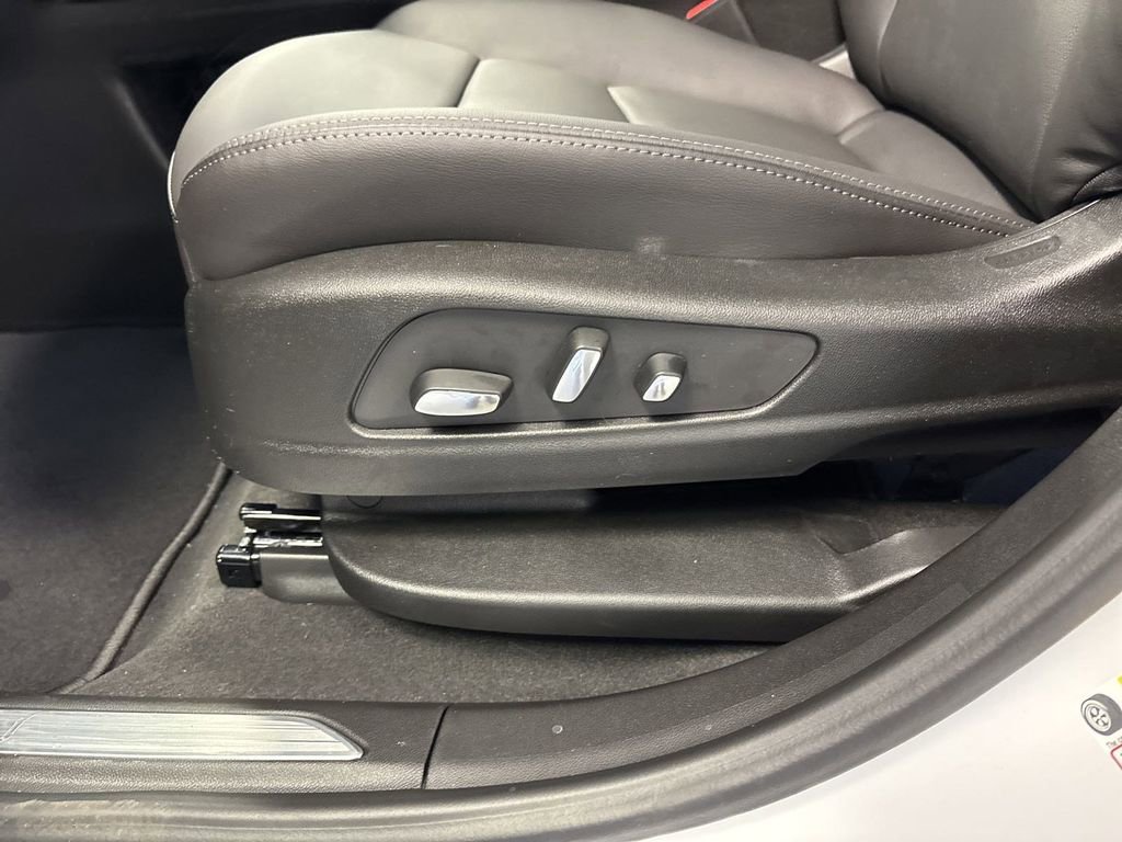 New 2025 Cadillac XT5 Premium Luxury w/ Technology Package image 23