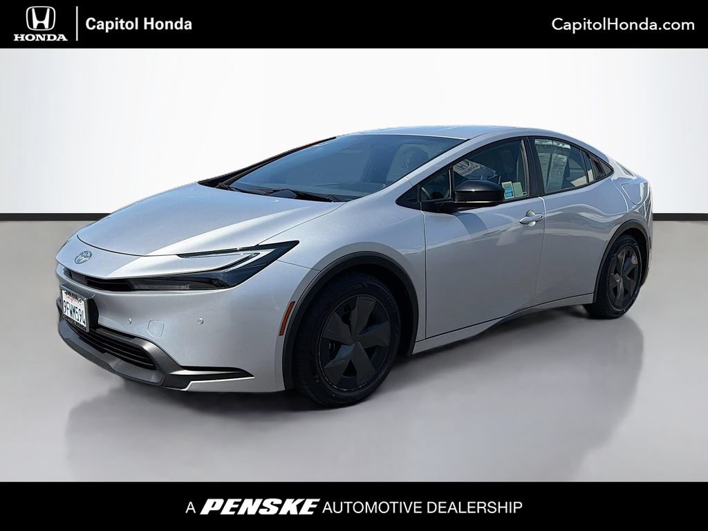 Used 2023 Toyota Prius LE