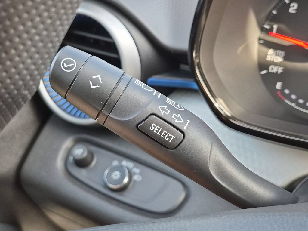 Used 2026 Chevrolet Trax LS FWD image 20