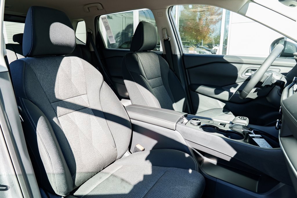 New 2026 Nissan Rogue SV w/ Cold Weather Package image 27