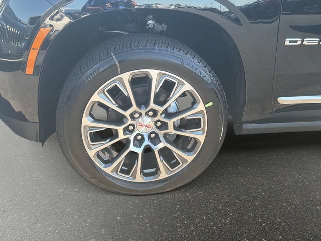New 2026 GMC Yukon XL Denali w/ Sun & Power Step Package AWD/4WD image 10