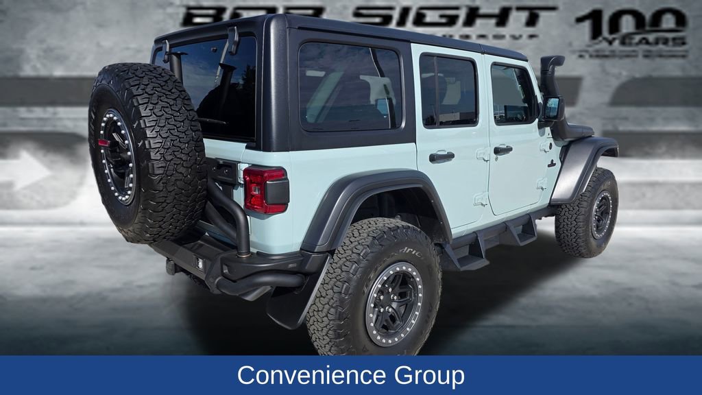 Used 2024 Jeep Wrangler Unlimited Rubicon w/ Technology Group image 8
