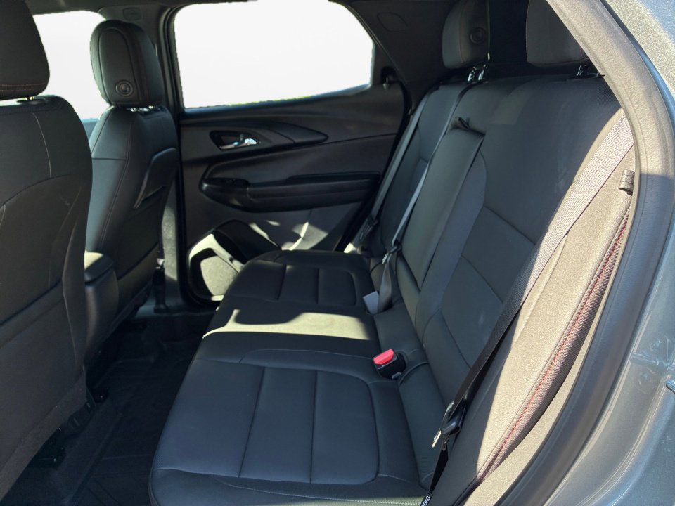 Used 2026 Chevrolet TrailBlazer RS w/ Convenience Package FWD image 13