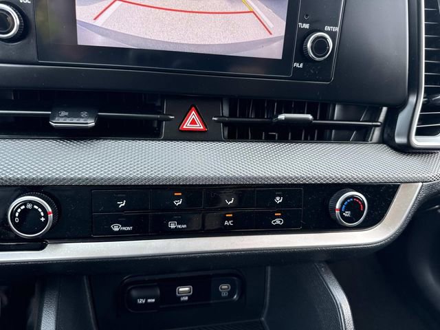 Used 2024 Kia Sportage LX image 25