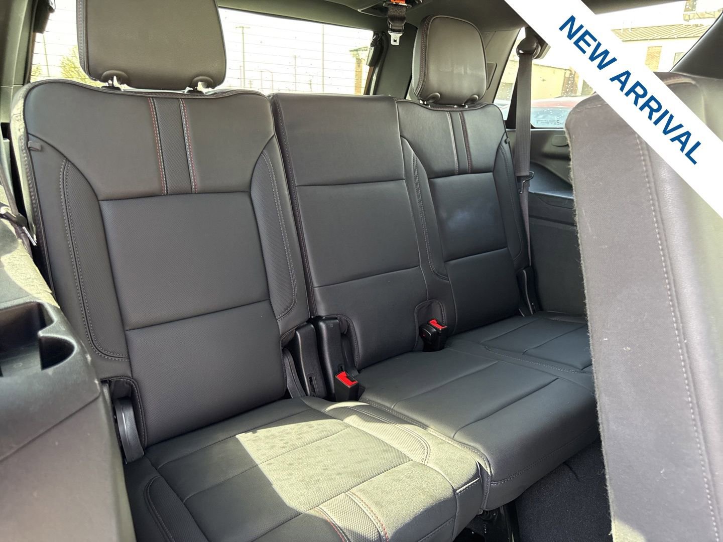 Used 2022 Chevrolet Tahoe RST w/ Luxury Package image 12