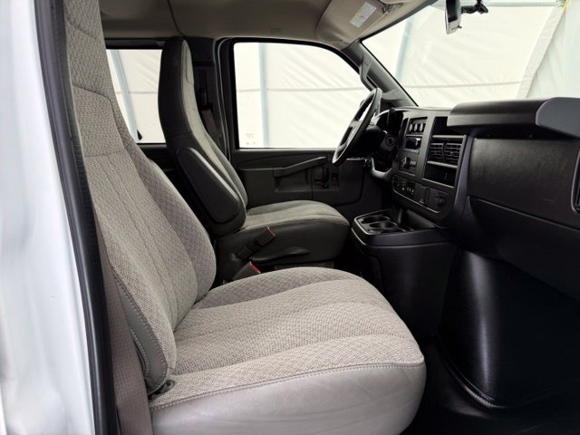 Used 2023 Chevrolet Express 3500 LS RWD image 15