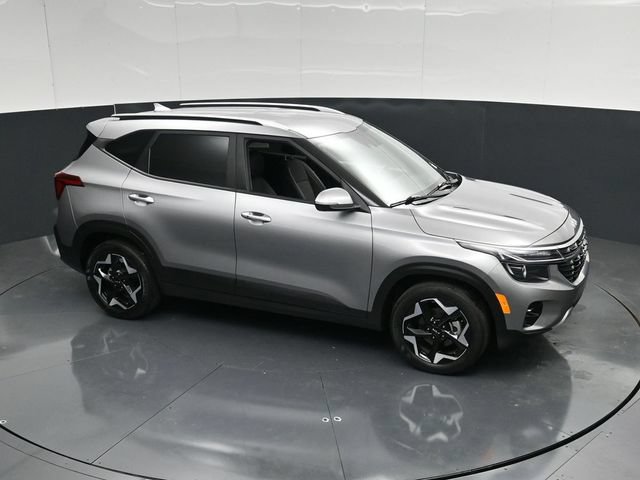 Used 2025 Kia Seltos S FWD image 48
