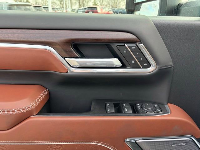 New 2026 GMC Sierra 3500 Denali Ultimate w/ LPO, Black Badging Package image 21