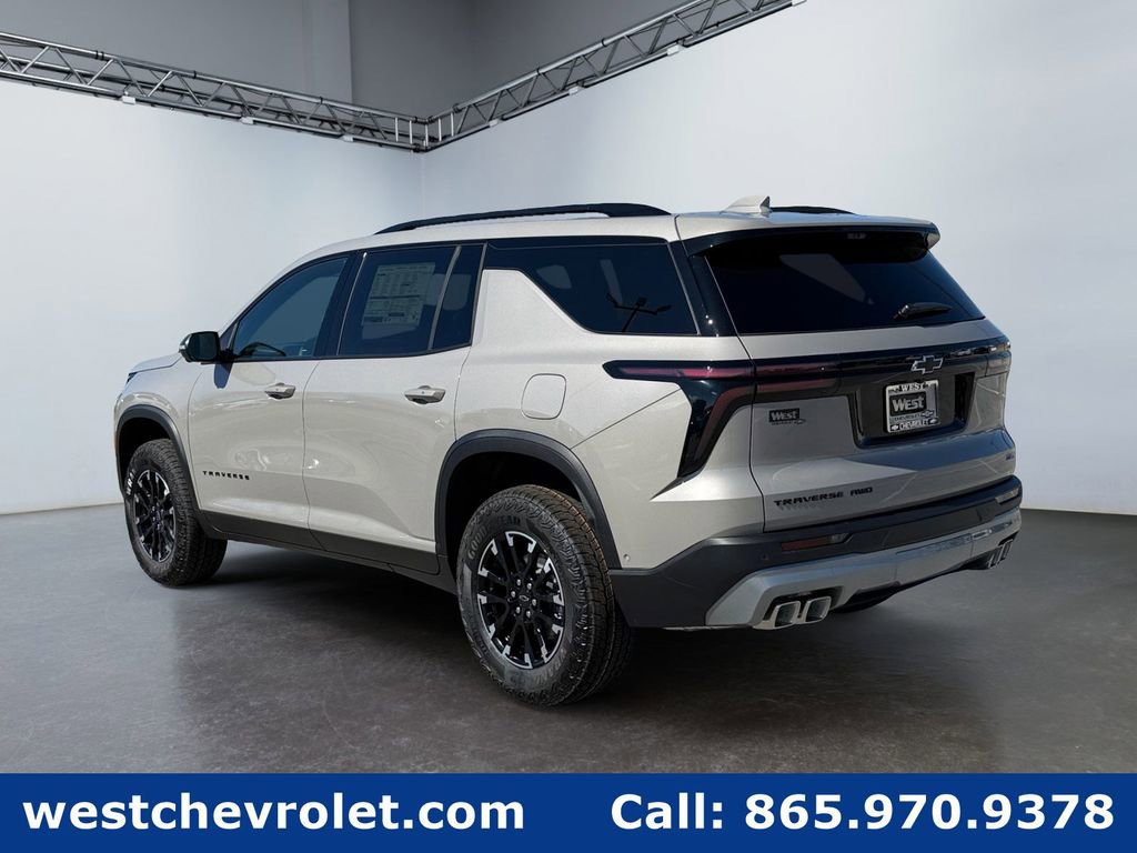 New 2026 Chevrolet Traverse Z71 w/ Enhanced Driving Package image 5