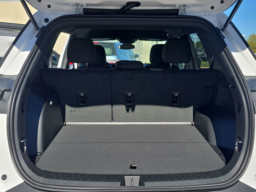 New 2026 Chevrolet Equinox LT image 12