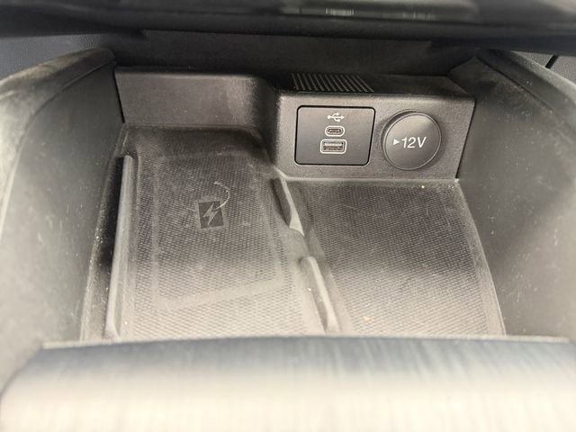 Used 2024 Ford Escape Platinum AWD/4WD image 25