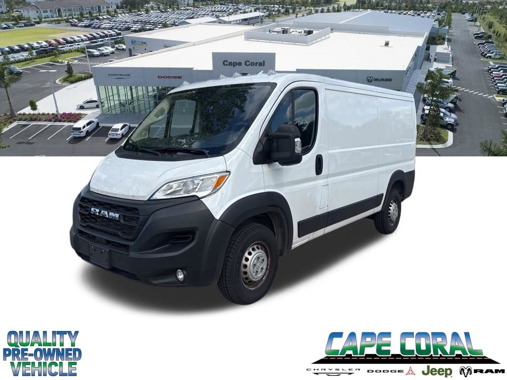 Used 2025 RAM ProMaster 2500 w/ Convenience Group image 1