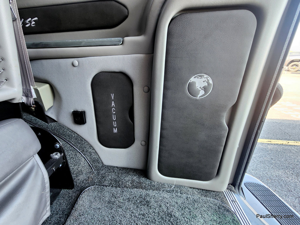 Used 2019 Chevrolet Express 2500 w/ Enhanced Convenience Package RWD image 29