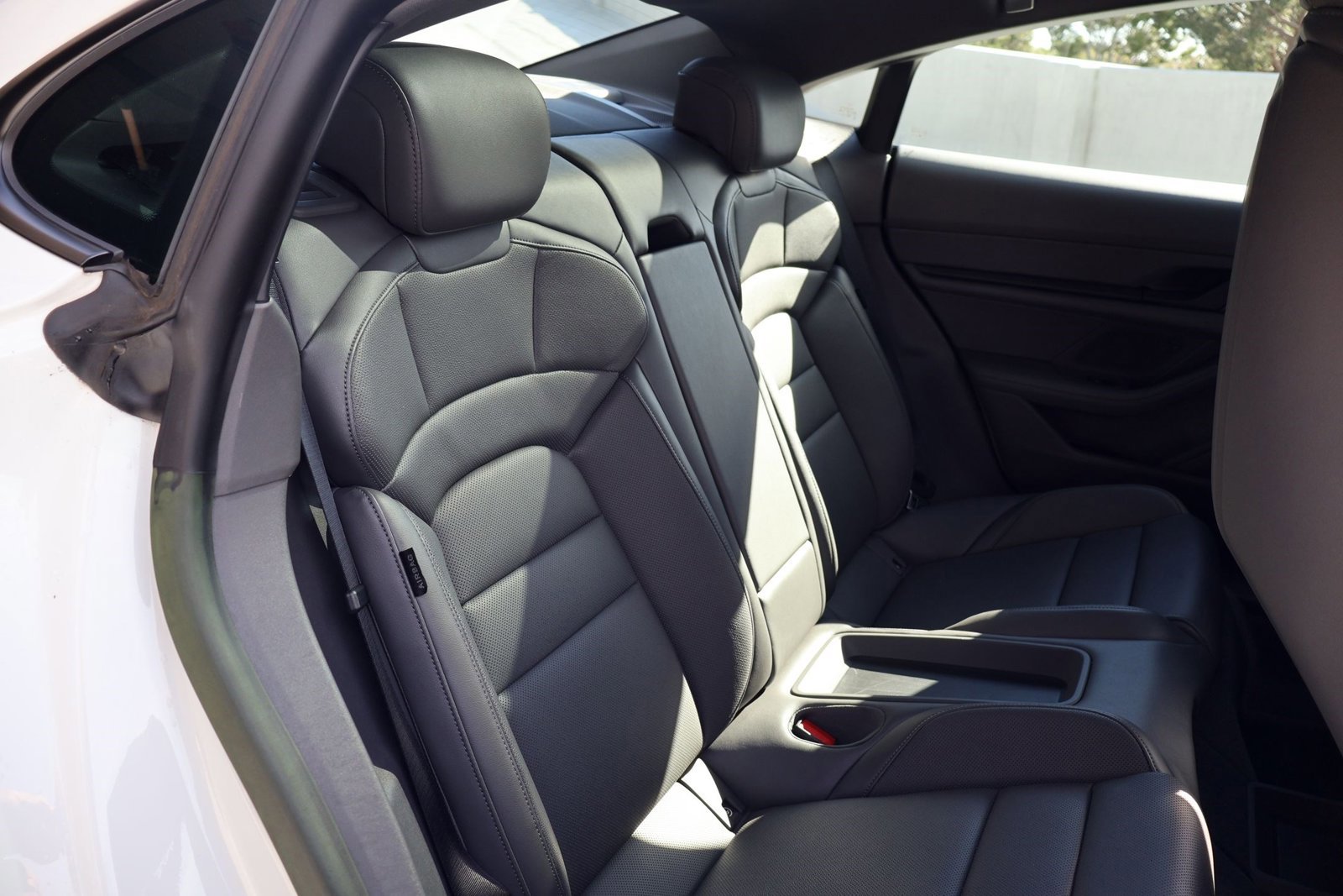 Certified 2022 Porsche Taycan image 22