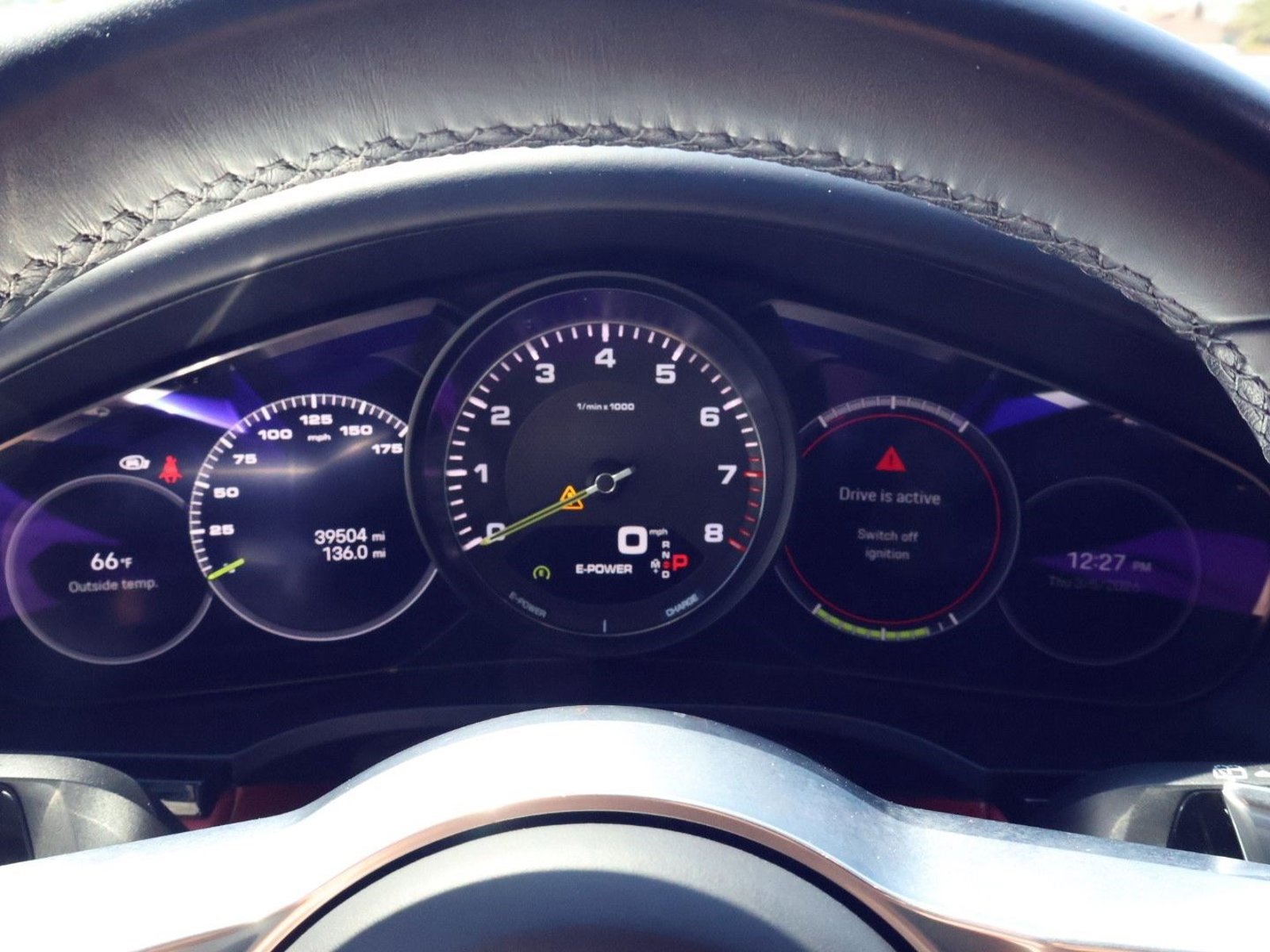 Certified 2023 Porsche Cayenne E-Hybrid image 15