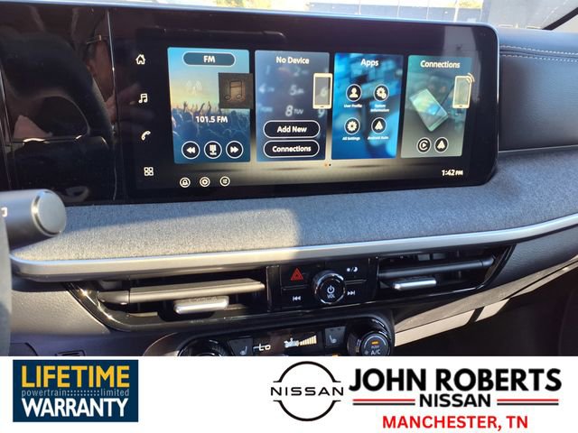 New 2026 Nissan Kicks SV w/ SV Premium Package image 5