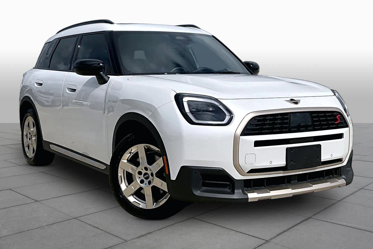 Used 2025 MINI Cooper Countryman S AWD/4WD image 2